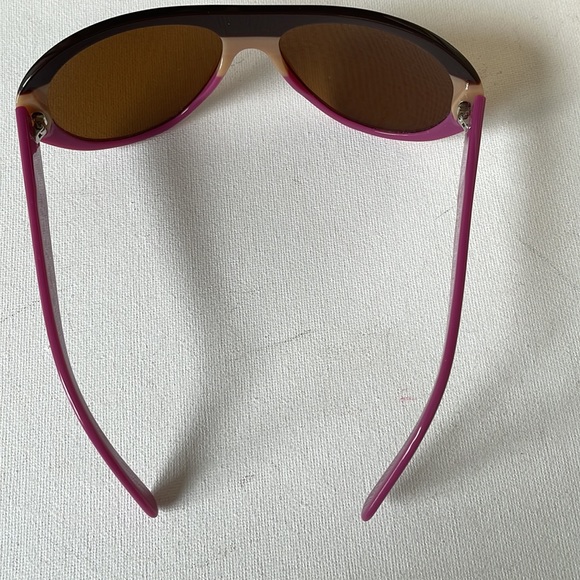 Authentic Prada Sunglasses. - Picture 4 of 12